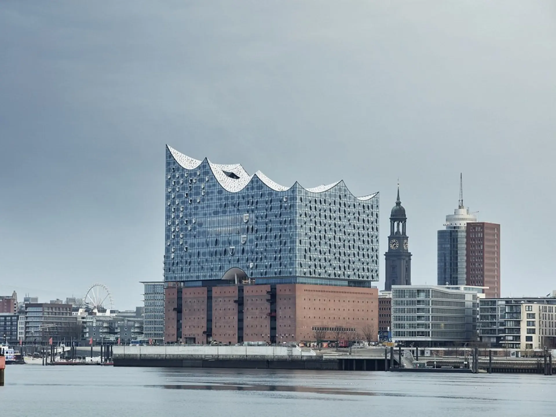 Elbphilharmonie Хамбург.jpg