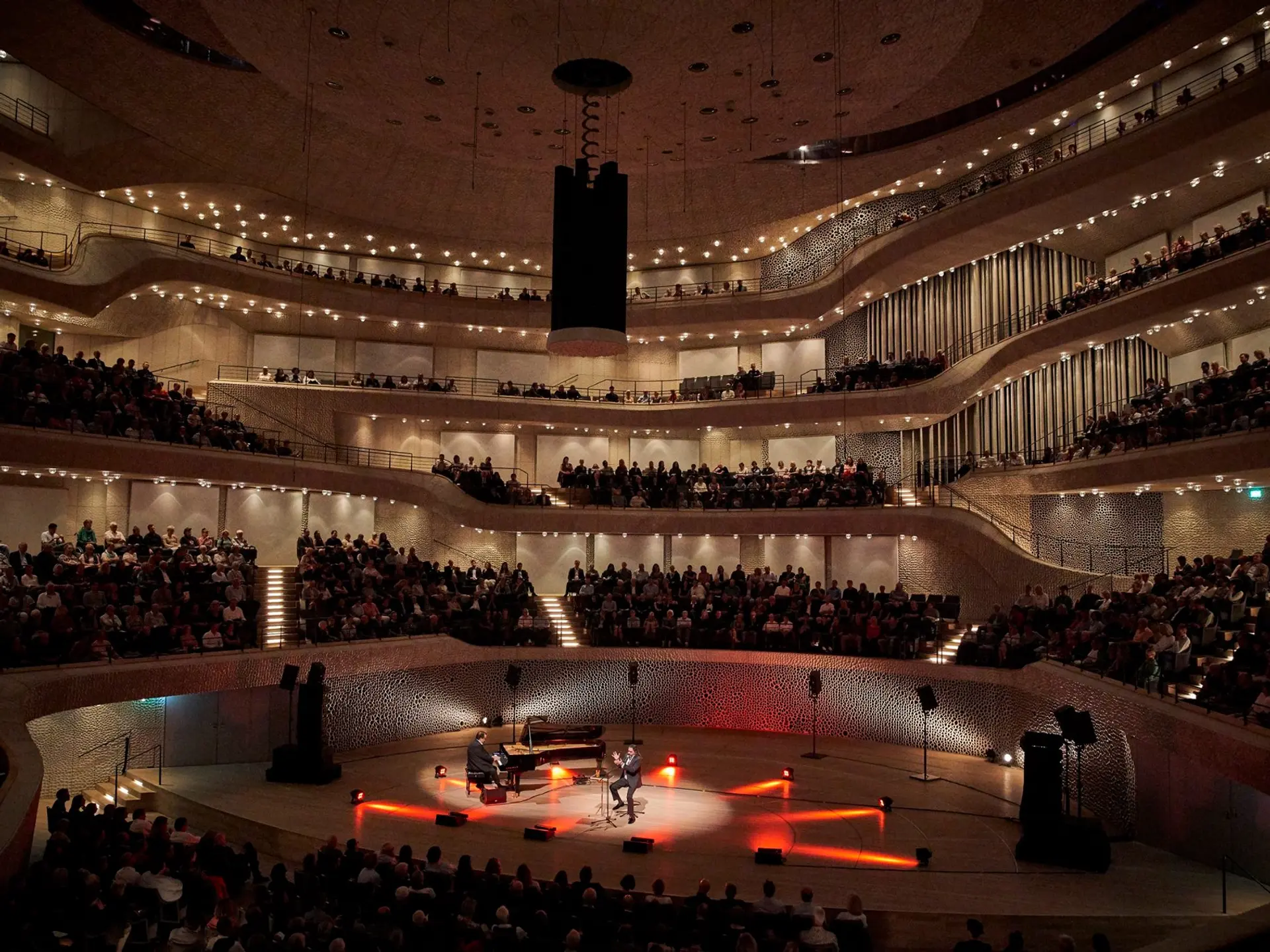 Elbphilharmonie Хамбург3.jpg